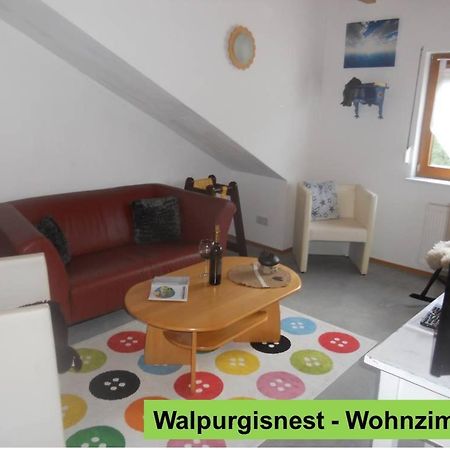 ホテル Waldnest Odenwald エクステリア 写真
